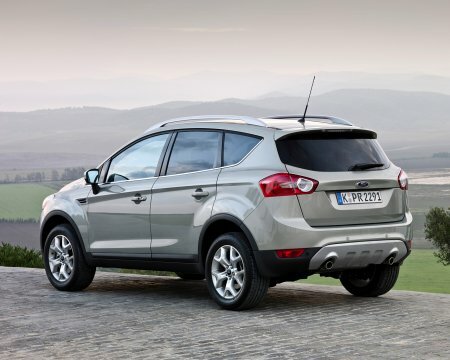  Ford Kuga    